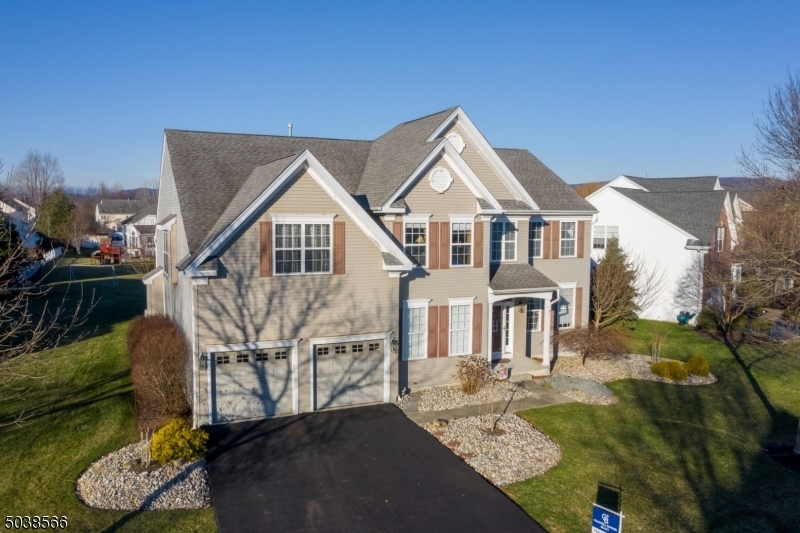 Property Photo: 14 Crestview Dr NJ 08809