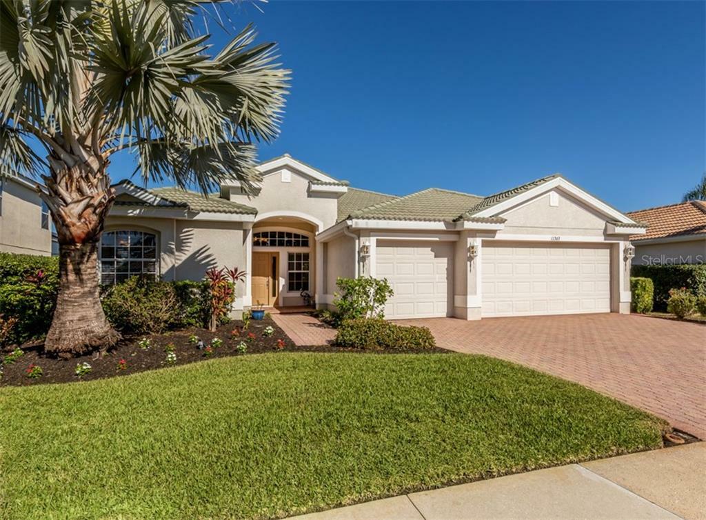 Property Photo: 11363 Dancing River Drive FL 34292
