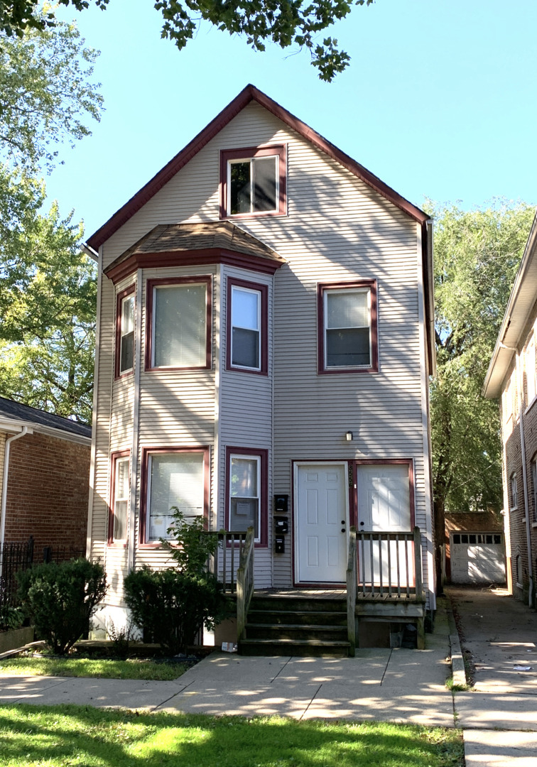 Property Photo:  8556 S Exchange Avenue  IL 60617 