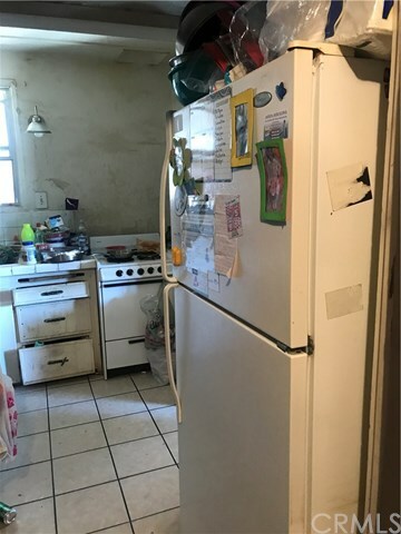 Property Photo: 21802 Seine CA 90716