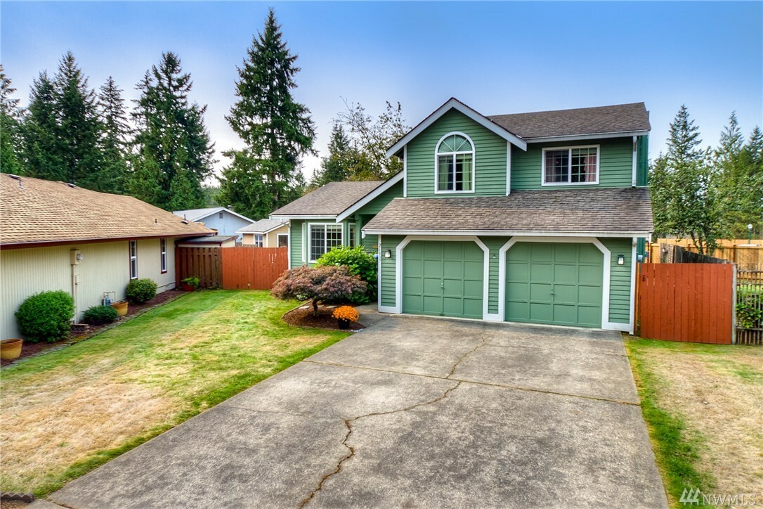 Property Photo: 26807 199th Place SE WA 98042