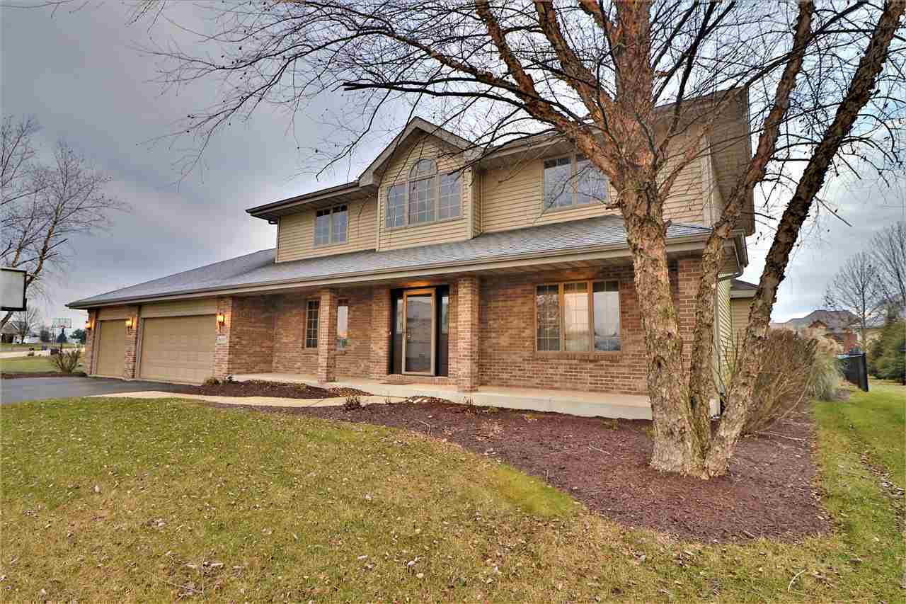 Property Photo:  803 Mitchell Drive  IL 61088 