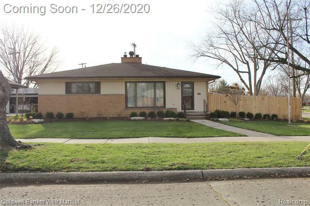 Property Photo: 22829 Gary Lane MI 48080