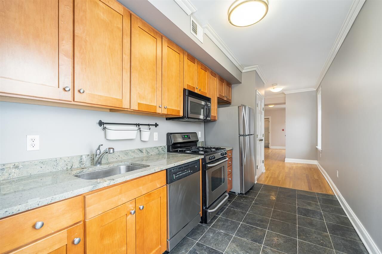 Property Photo:  232 Madison St 2N  NJ 07030 
