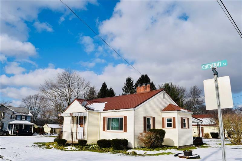 Property Photo:  41 Chestnut St.  PA 16159 