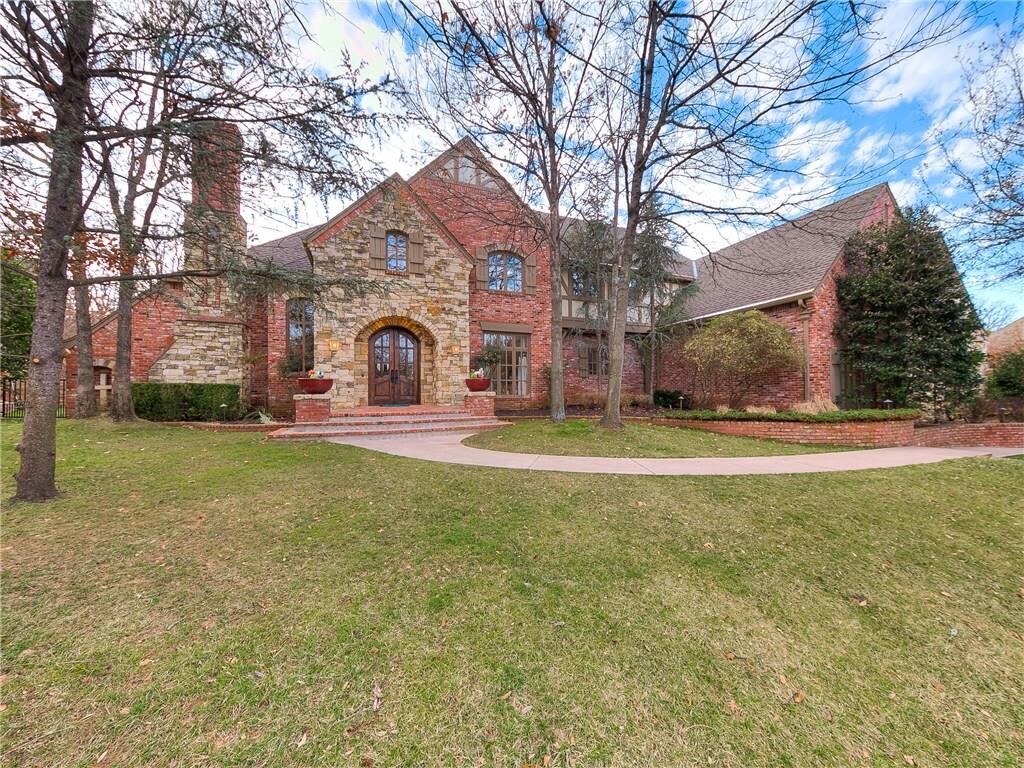 Property Photo: 609 Shadow Wood Drive OK 73034