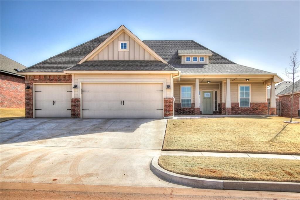 Property Photo:  8216 NW 160th Street  OK 73013 
