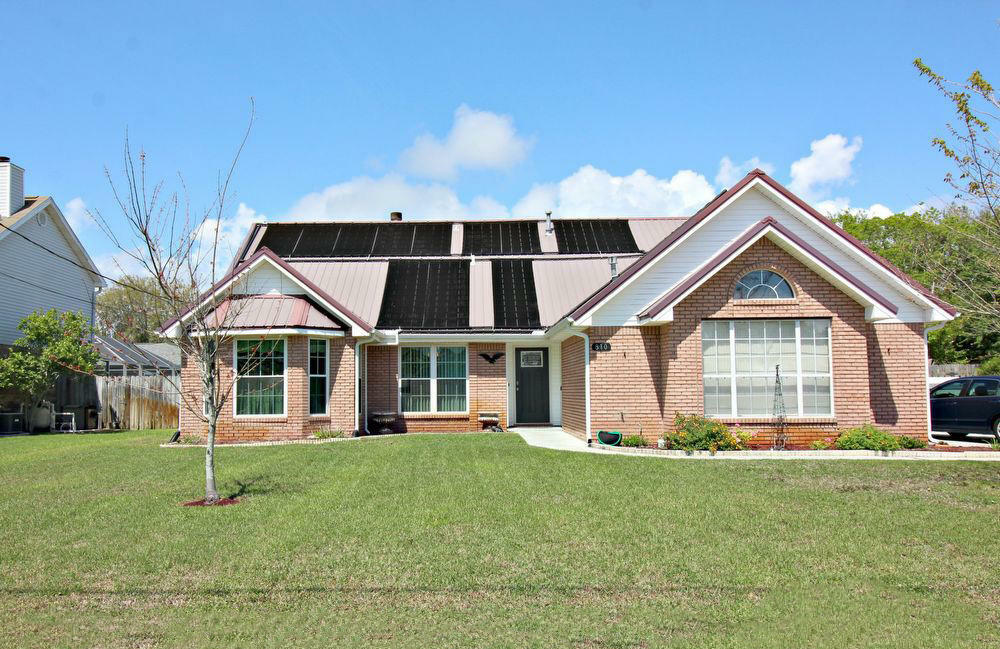 810 Linda Drive  Mary Esther FL 32569 photo