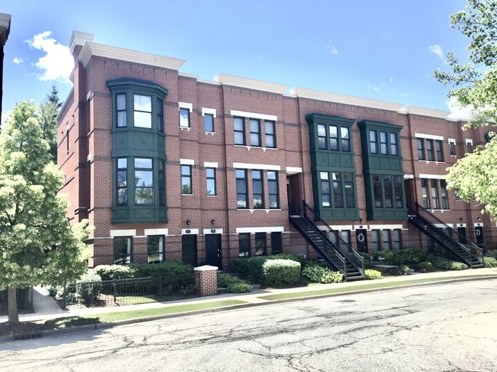 221 W Wood Street 221  Palatine IL 60067 photo