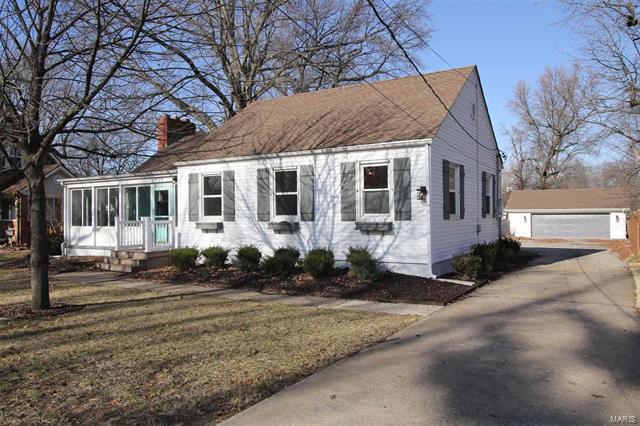 Property Photo: 716 Ramona Place 62035