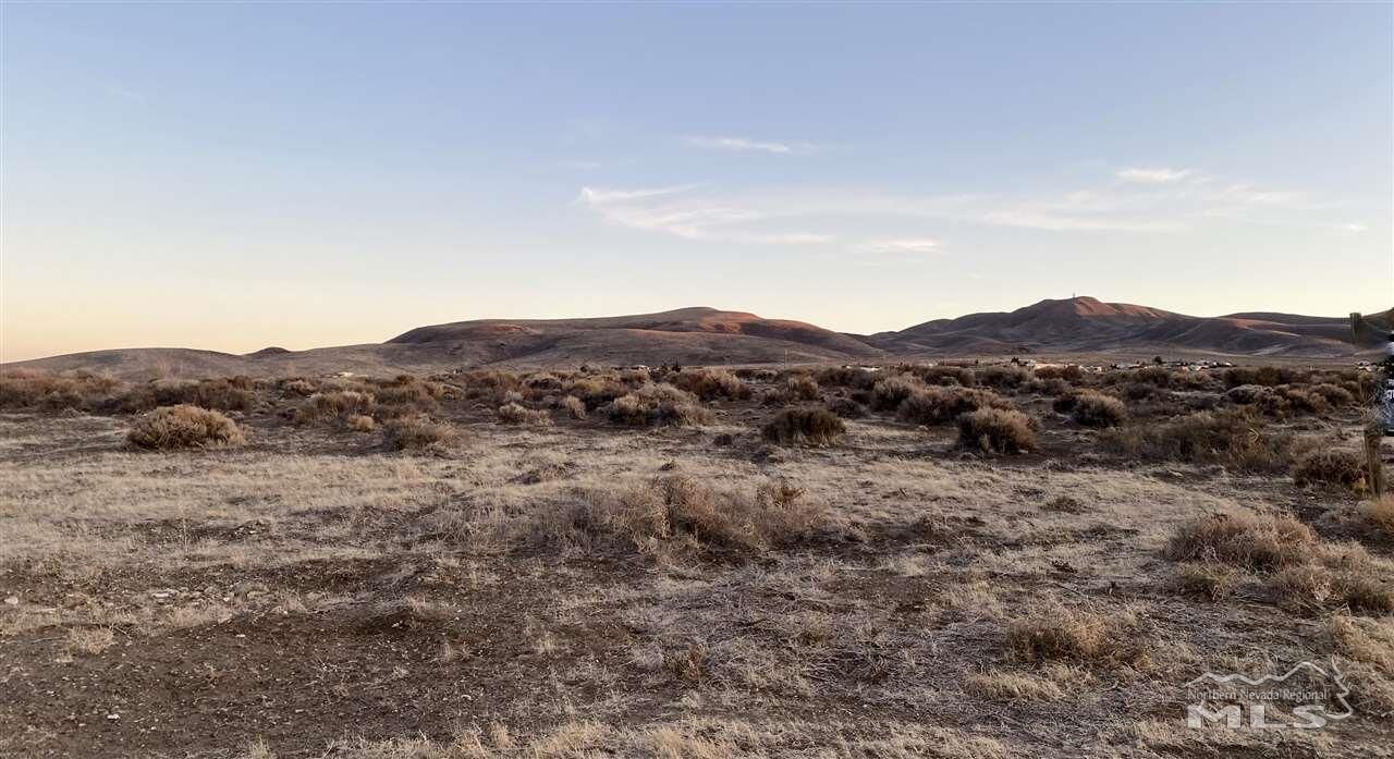 Property Photo: 5160 Esther Avenue NV 89429
