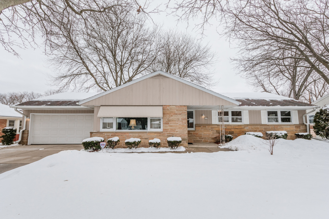 Property Photo:  8515 N 56th St  WI 53223 