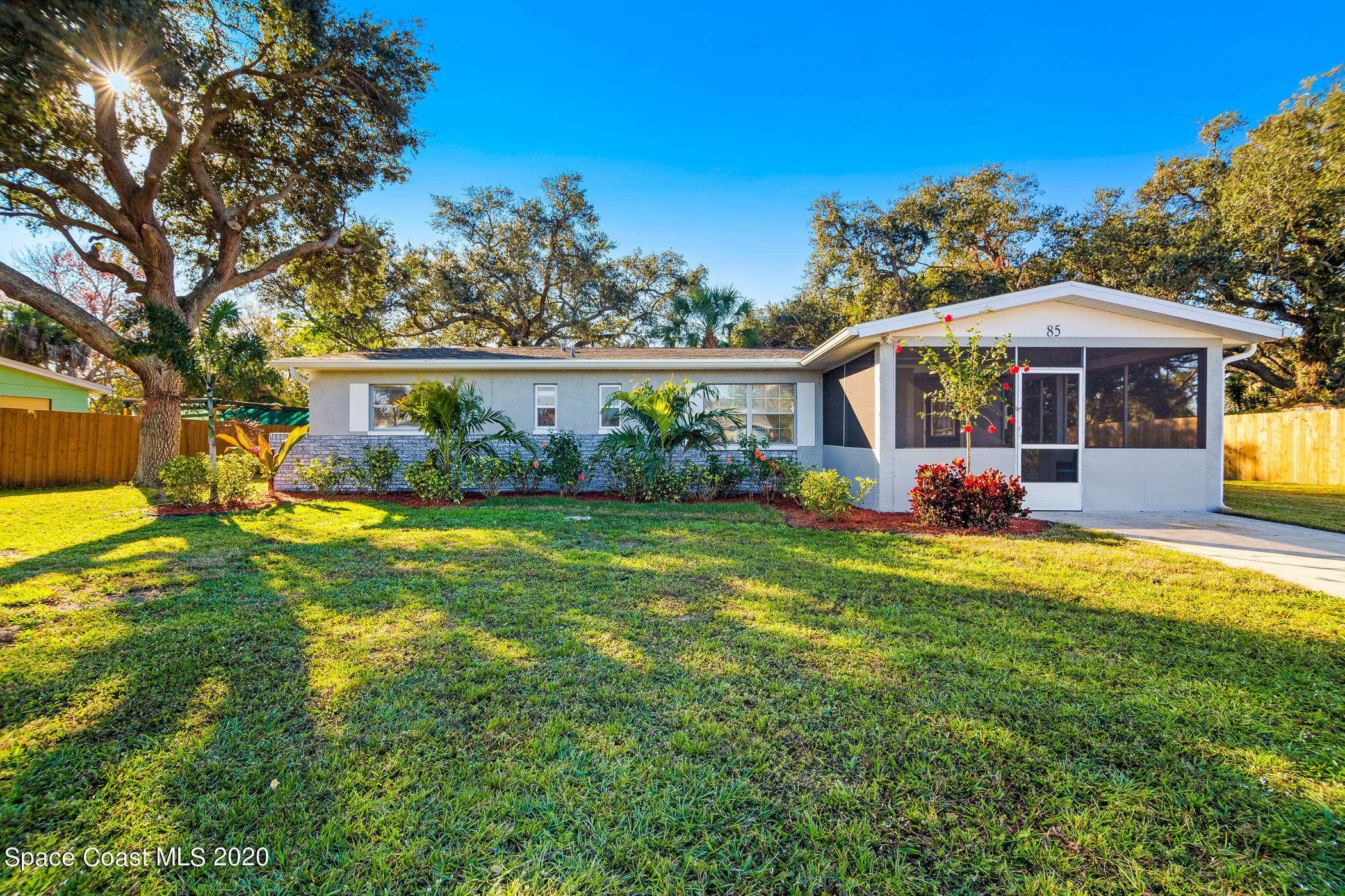 Property Photo:  85 Rivercliff Lane  FL 32952 