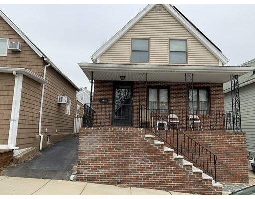 Property Photo: 35 Villa Ave MA 02149