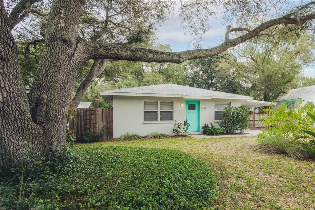 Property Photo:  1614 Cocoanut Avenue  FL 34236 