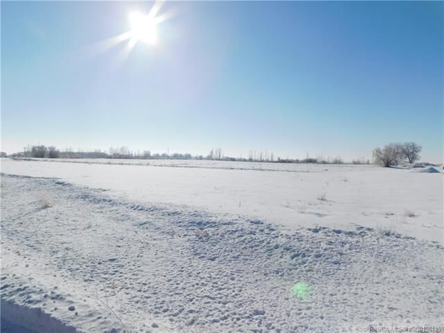 Property Photo: 436 Margaret Avenue E AB T0J 0Z0
