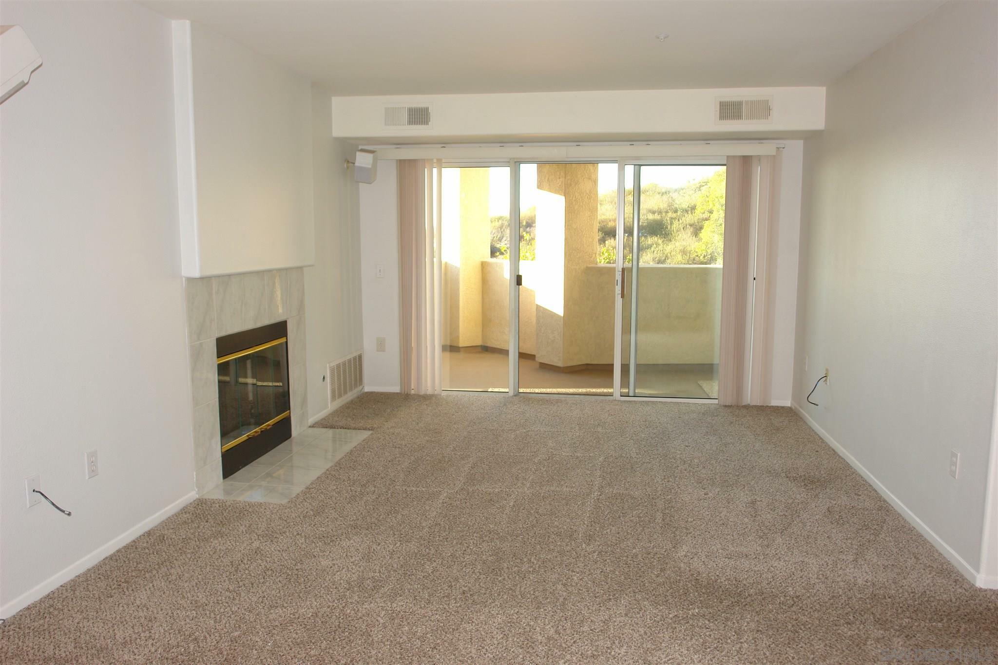 Property Photo:  11175 Affinity Ct 44  CA 92131 