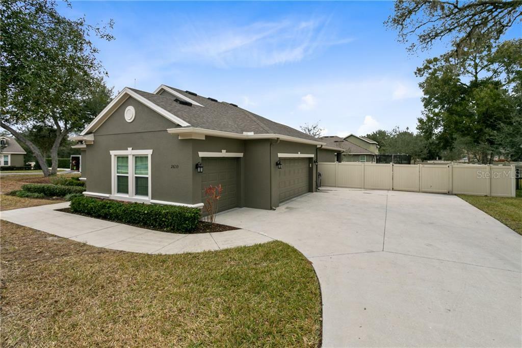 Property Photo:  2633 Woodbark Street  FL 32712 