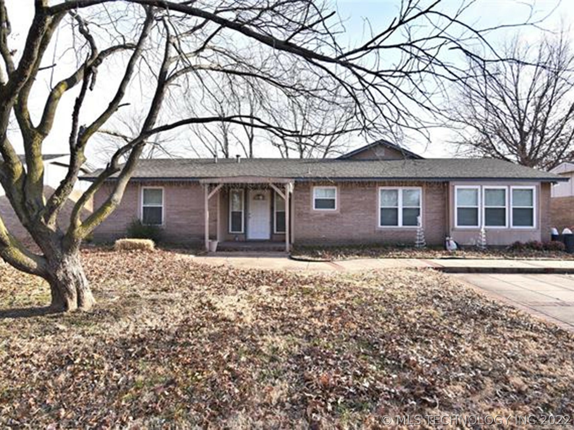 Property Photo:  13617 S 287th Avenue  OK 74429 