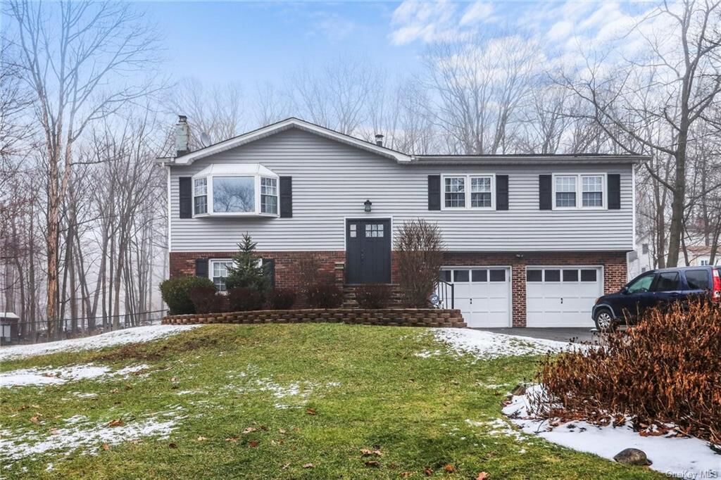 House for sale in Monroe 31 Laura Road, Monroe, NY 10950