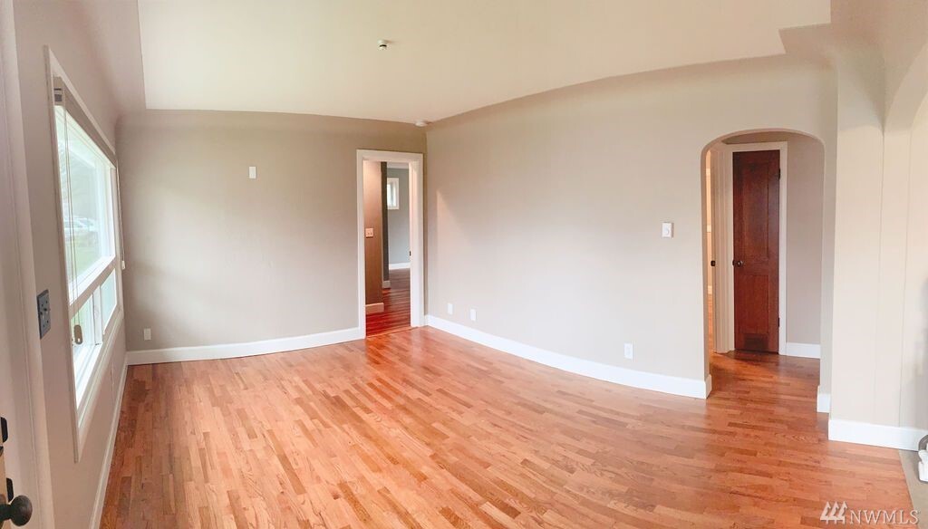 Property Photo: 315 Pinehurst Dr SE WA 98501