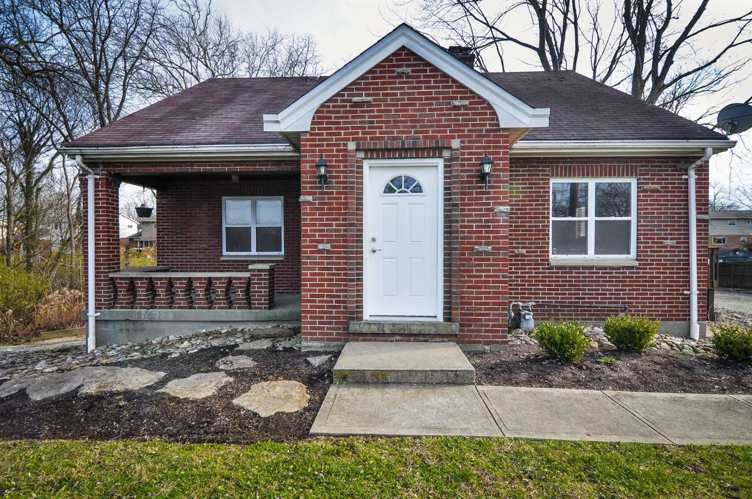 Property Photo:  1007 Compton Rd  OH 45231 