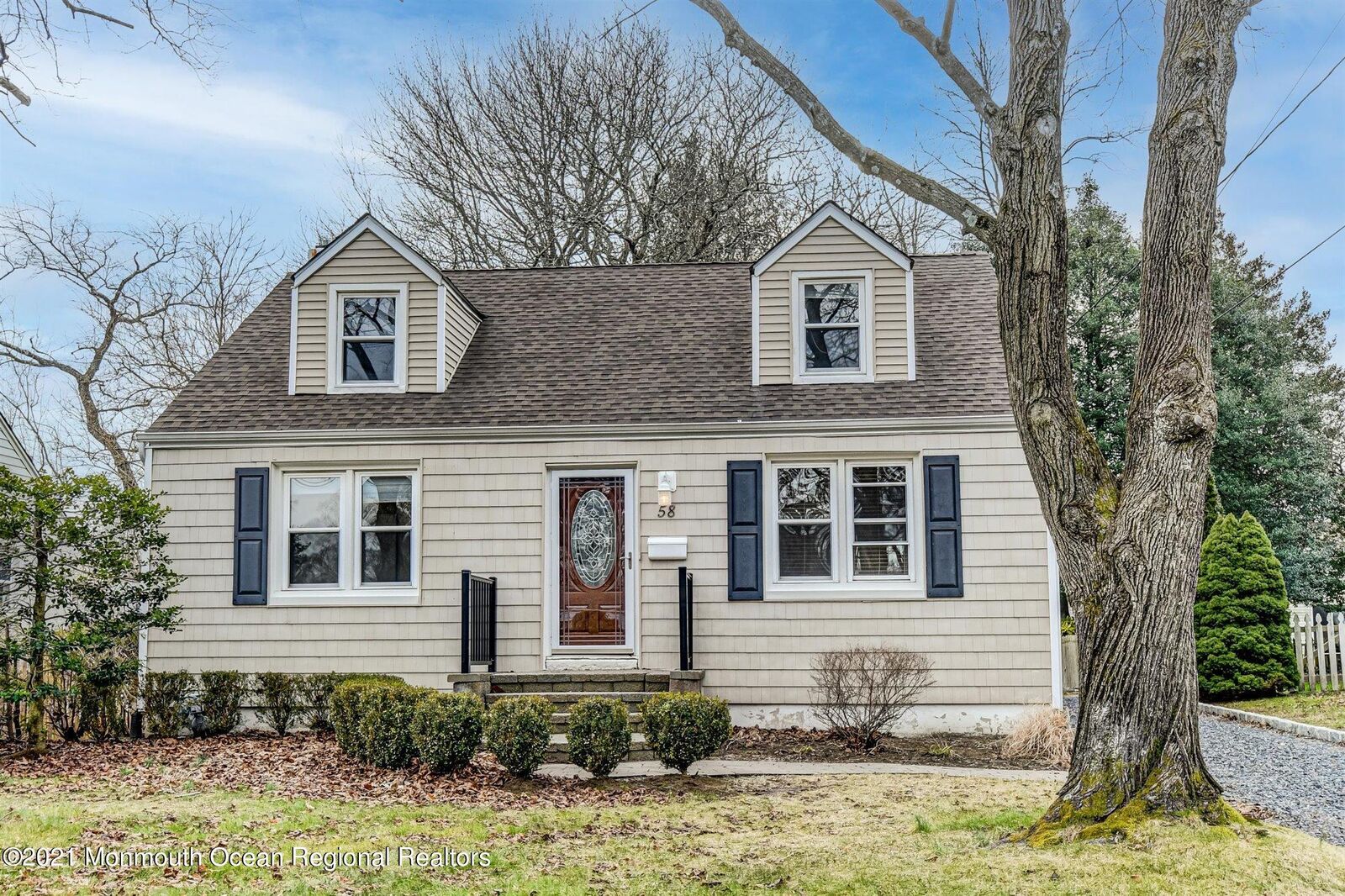 Property Photo:  58 Maple Avenue  NJ 07739 
