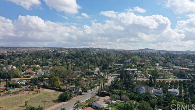 Property Photo:  2405 Falling Oak Drive  CA 92506 