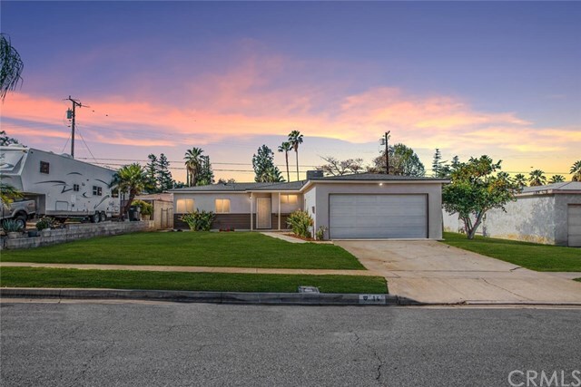 Property Photo: 14 Hastings Street CA 92373