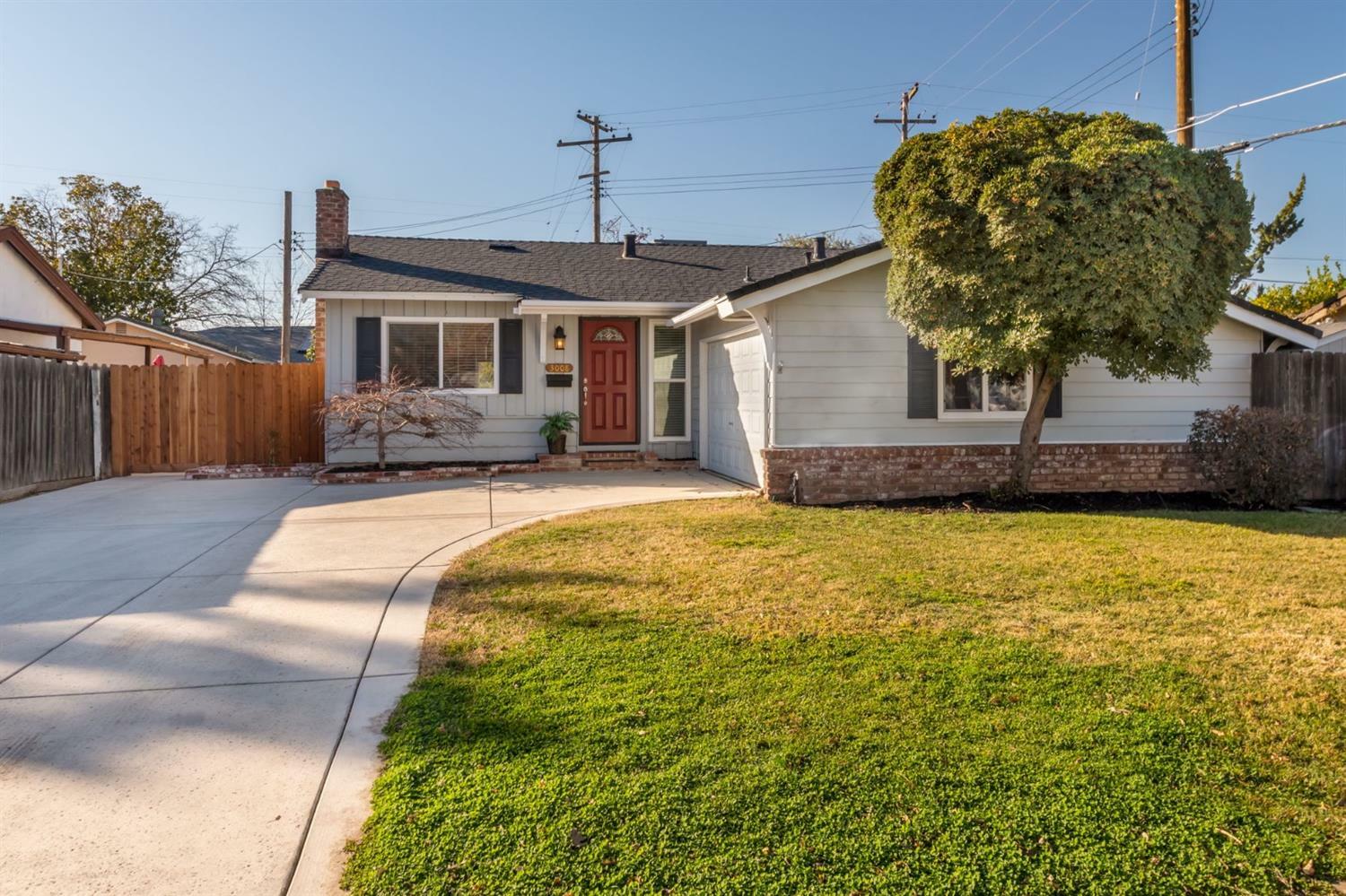 Property Photo:  3008 Terilyn Street  CA 95826 