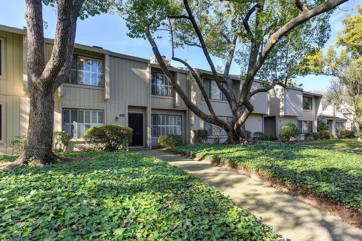3 Adelphi Court  Sacramento CA 95825 photo