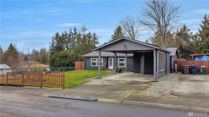 Property Photo: 4416 S 315th St WA 98001