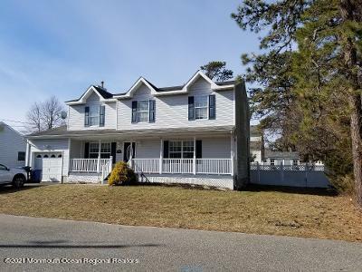 Property Photo:  1500 Mizzen Avenue  NJ 08722 