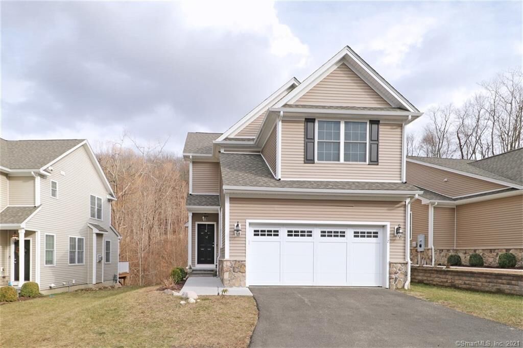 Property Photo: 7 Forest Way 7 CT 06801