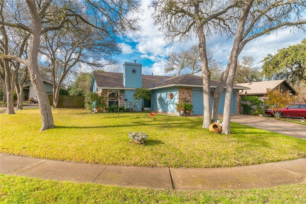 Property Photo: 2605 Cebo Cove TX 78745