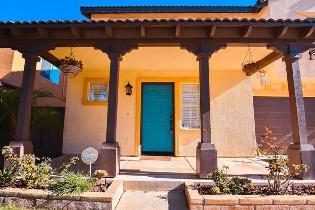 Property Photo:  610 Festivo Street  CA 93030 