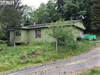 Property Photo:  99333 S Bank Chetco Rd  OR 97415 