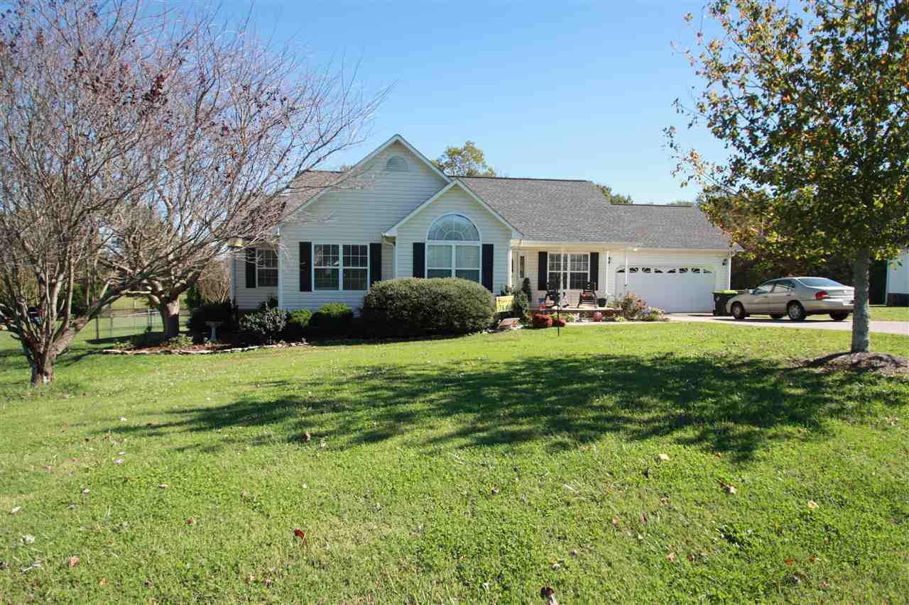 Property Photo:  920 Steadman Farms Drive  SC 29349 