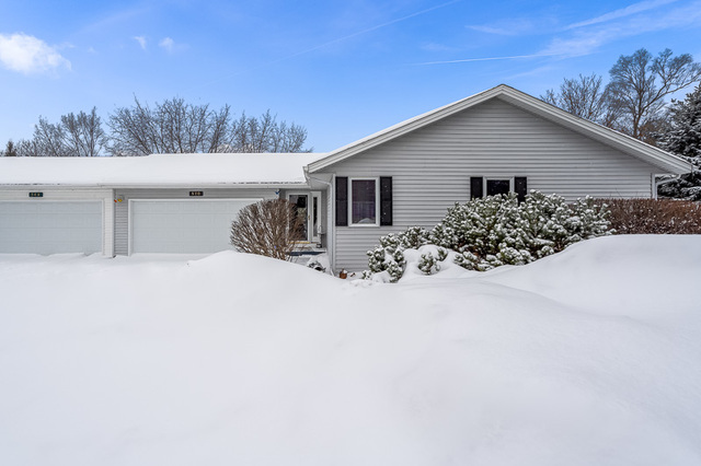 Property Photo:  570 W Rockton Road 3  IL 61072 