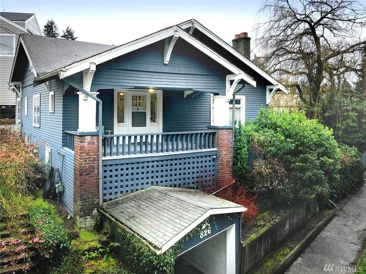 Property Photo: 826 31st Ave E WA 98112