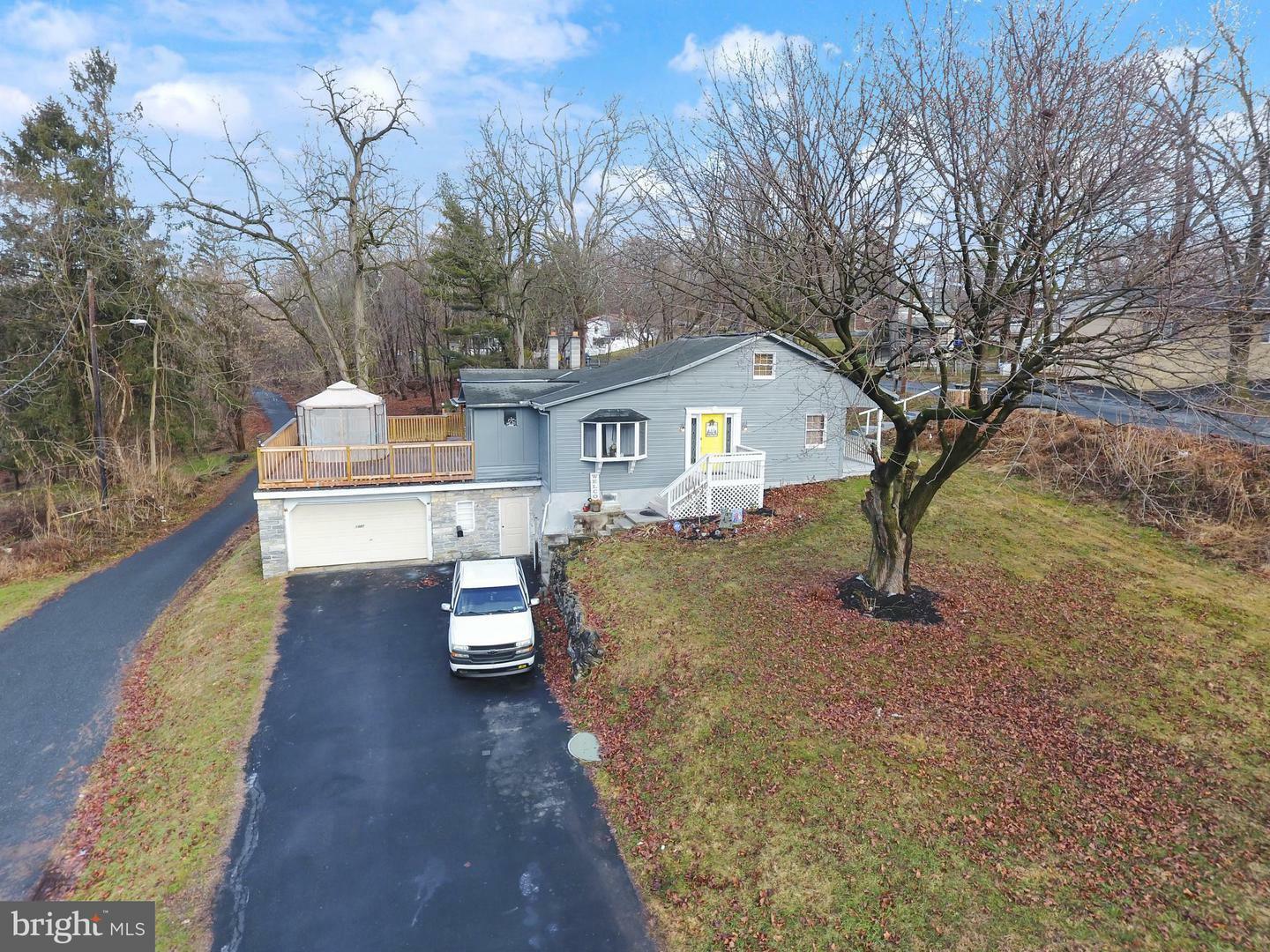 Property Photo:  1327 S Duke  PA 17602 