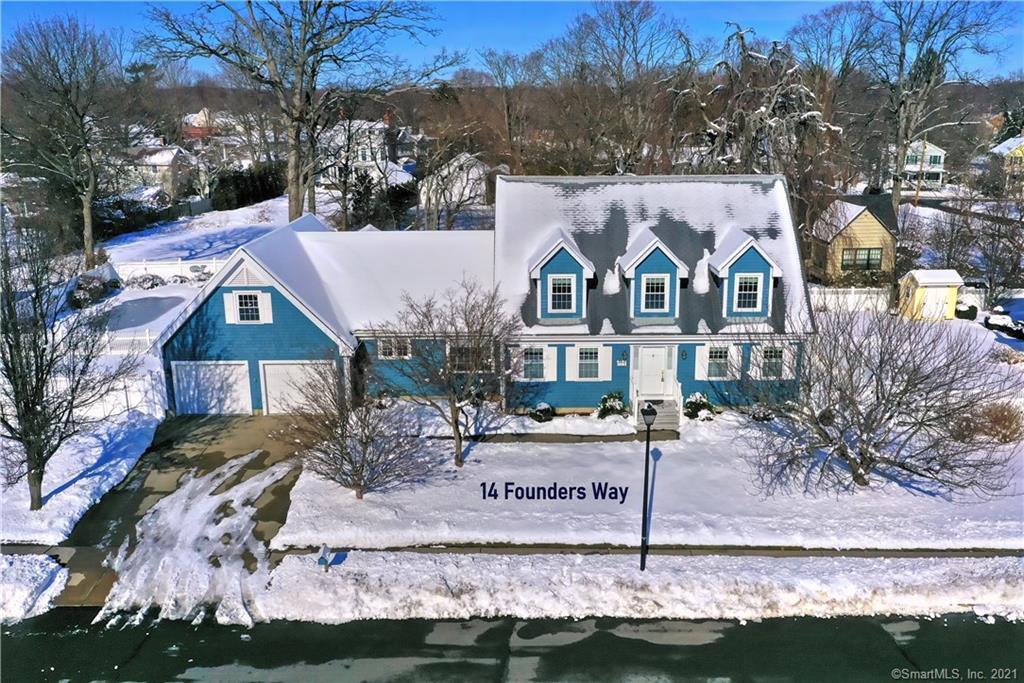 Property Photo: 14 Founders Way CT 06460