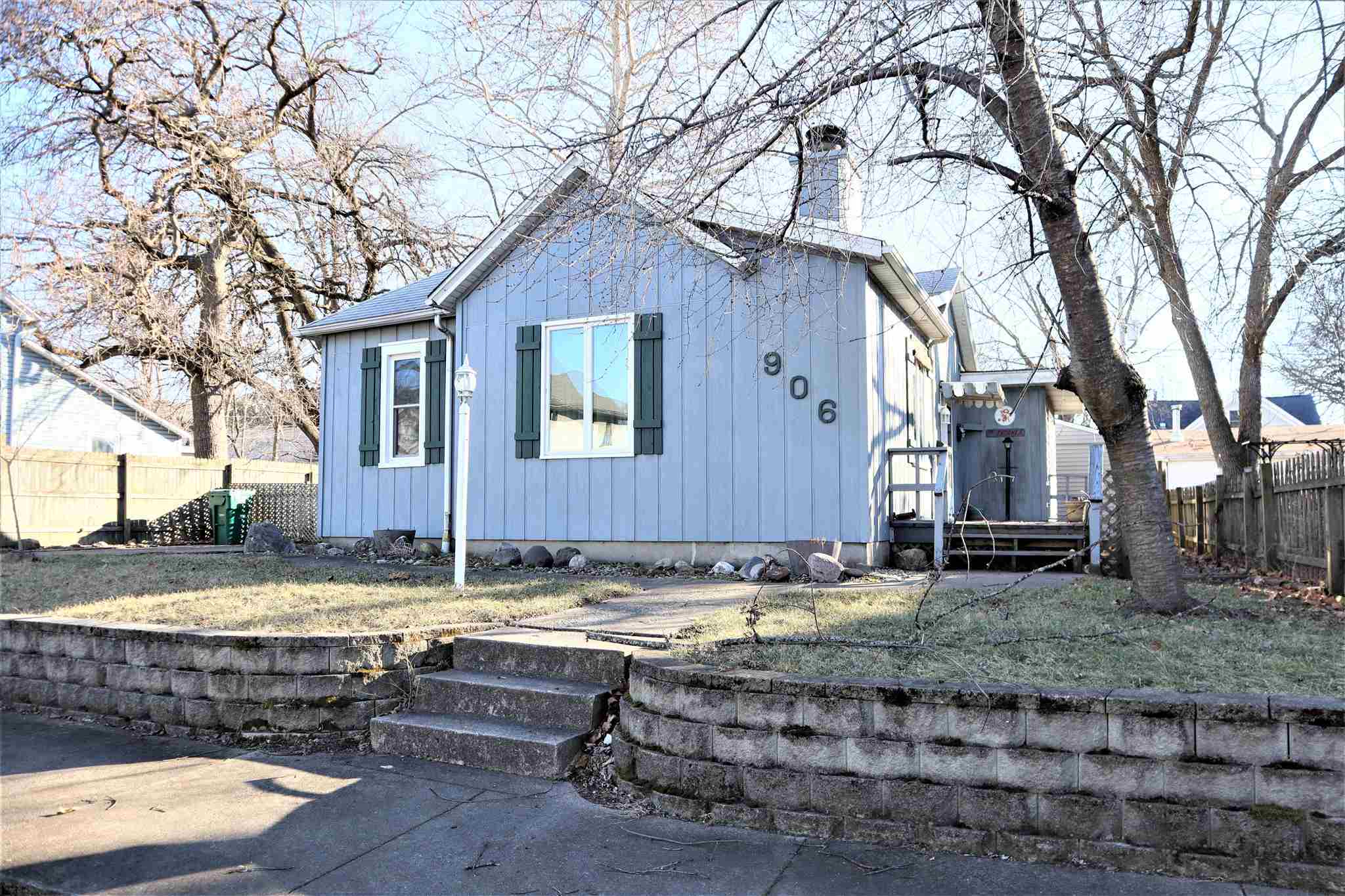 906 Catherine  Pekin IL 61554 photo