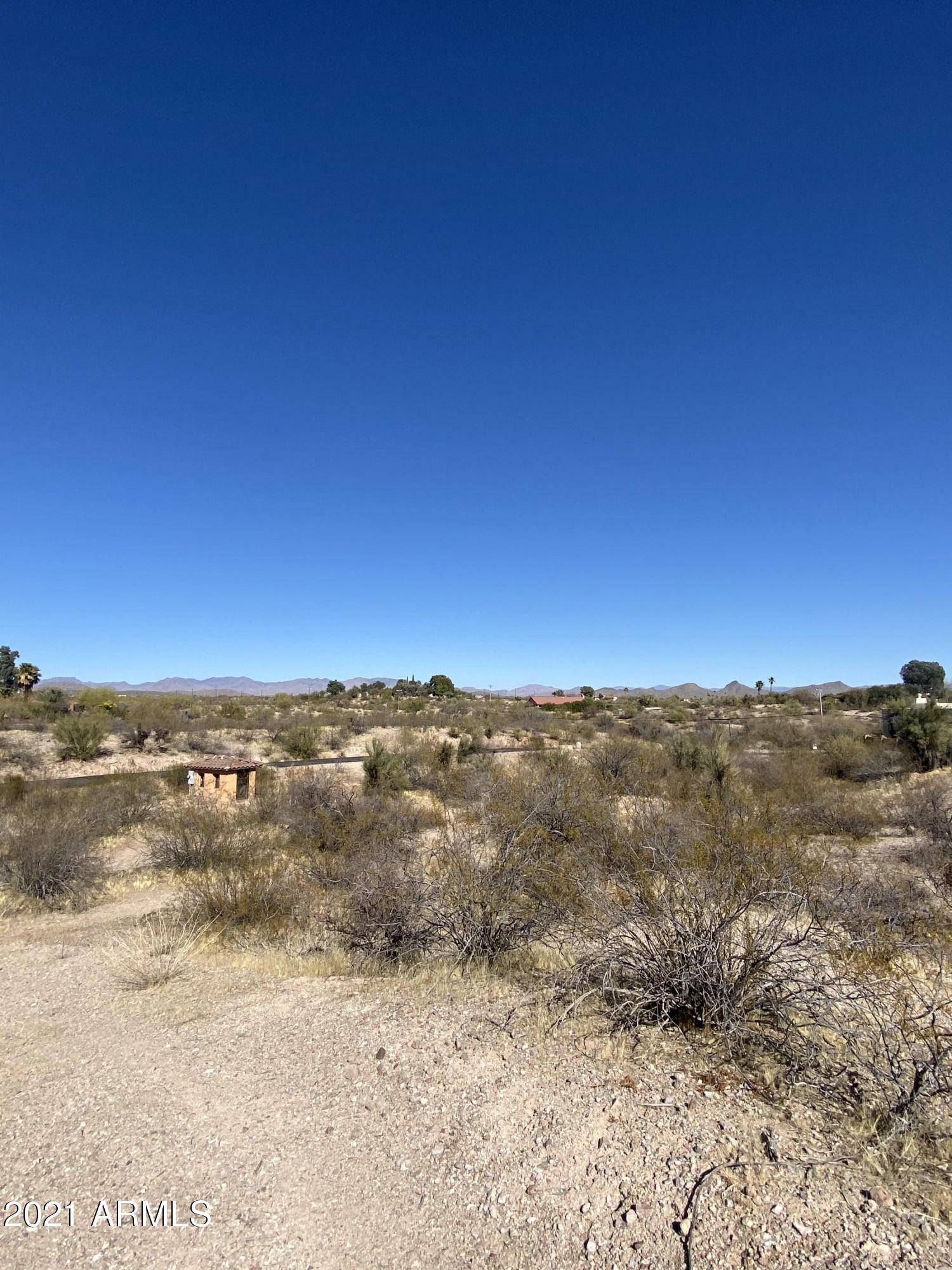 Property Photo:  56202 N Vulture Mine Lot #3 Road  AZ 85390 