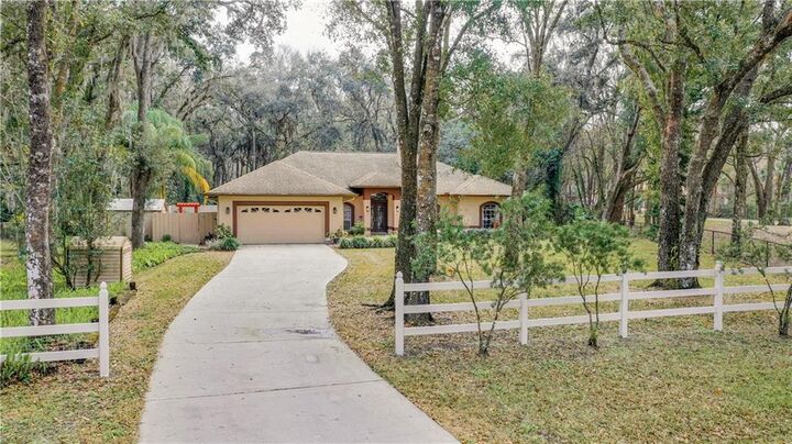 Property Photo:  25263 Bunting Circle  FL 34639 