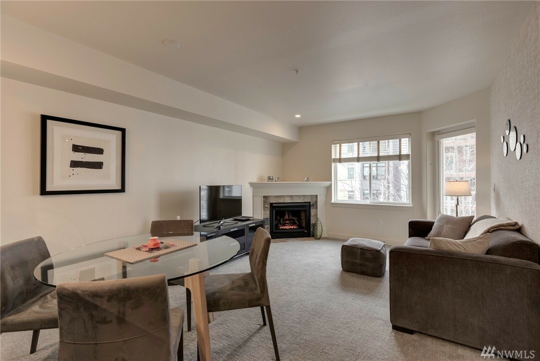 Property Photo: 1545 NW 57th St 330 WA 98107