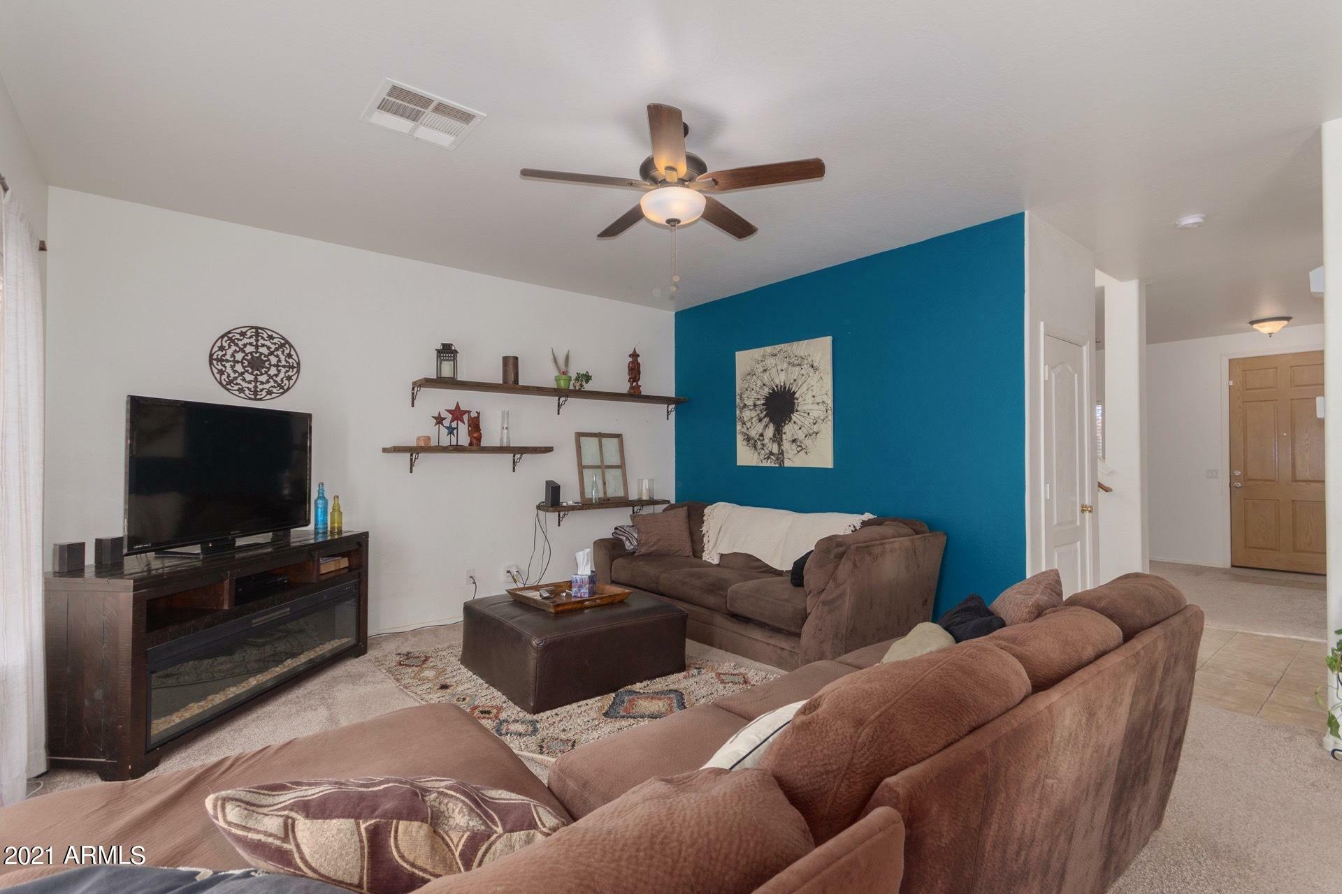 Property Photo:  28985 N Welton Place  AZ 85143 