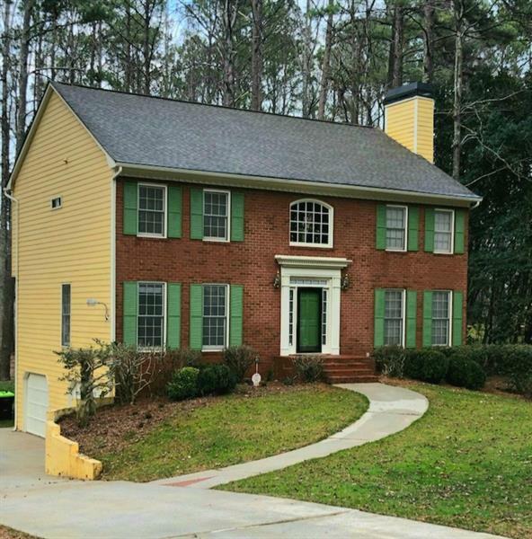 Property Photo: 230 Creekview Trail GA 30214