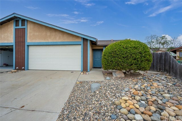 Property Photo:  1201 Driftwood Street  CA 93433 