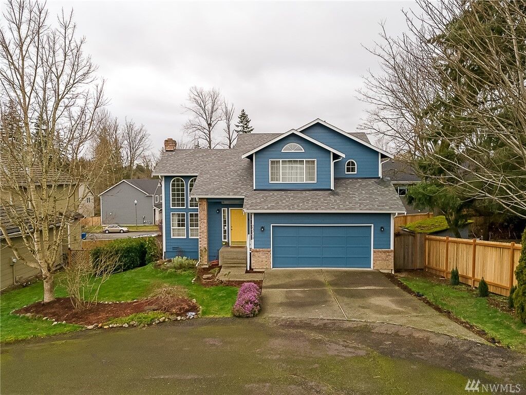 Property Photo: 23719 135th Place SE WA 98042